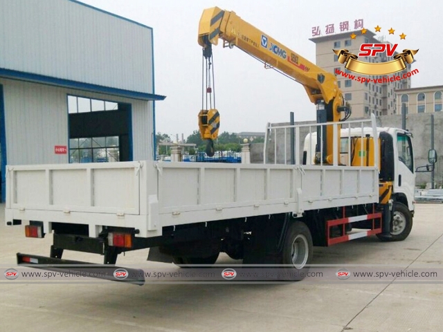 Rear right view of ISUZU 700P truck mounted 5 Ton crane